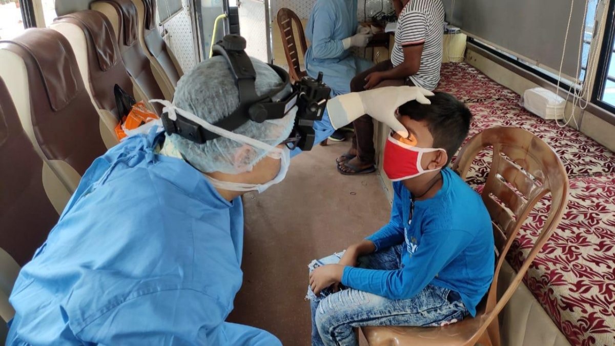 You are currently viewing The Untold Secrets of LASIK Recovery: What Your Surgeon Won’t Always Tell You